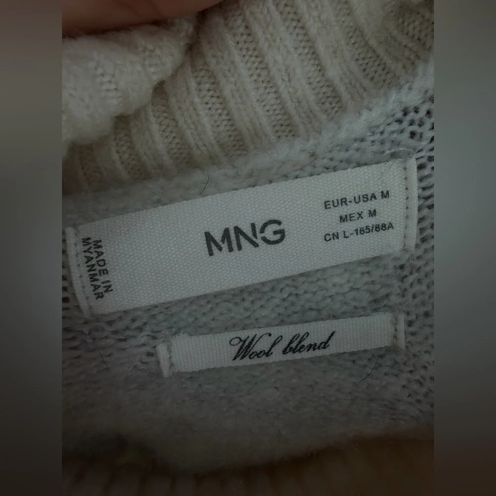 EUC Mango Colorblocked Turtleneck Sweater - Picture 8 of 8